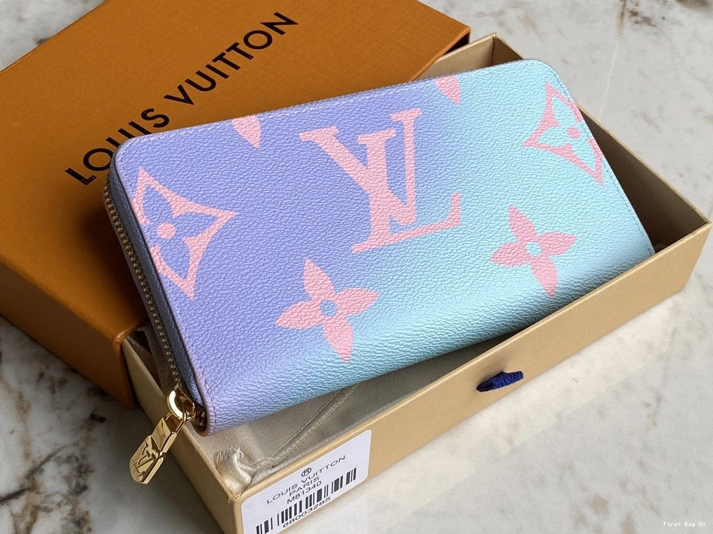 First bag ZIPPY WALLET VUITTON LOUIS 0726